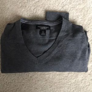Banana Republic Luxury Blend V-Neck Sweater M